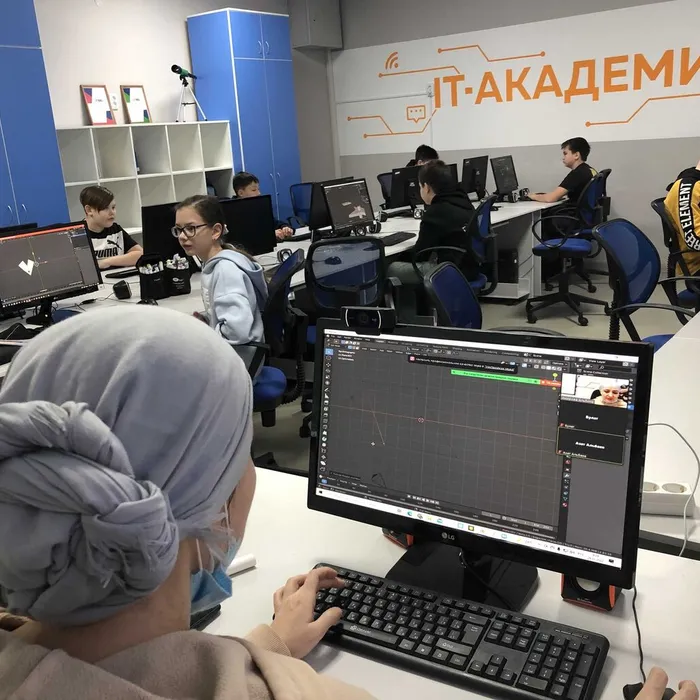 Технологию гибридного обучения практикуют педагоги Детского технопарка